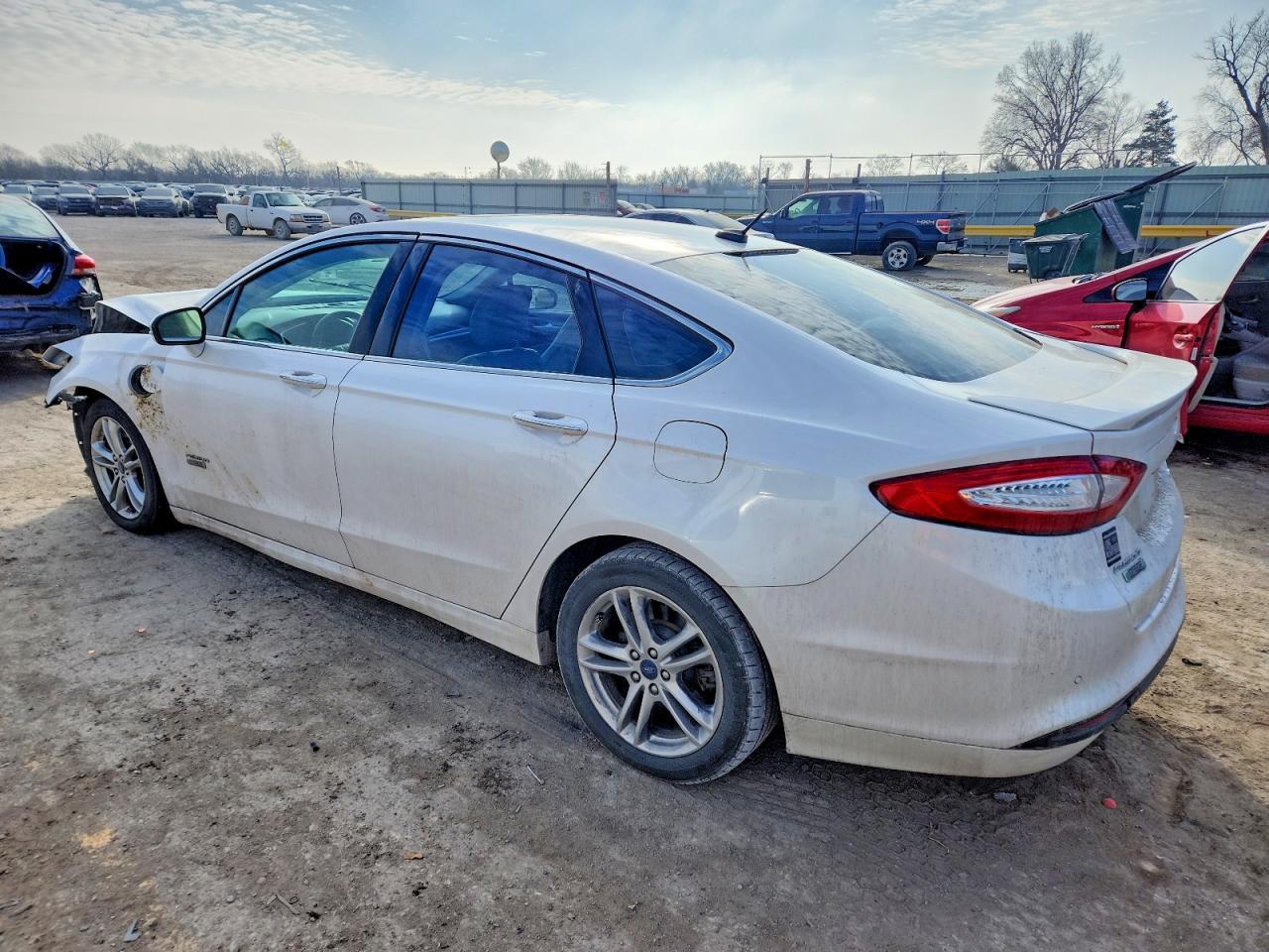2015 Ford Fusion Titanium Phev - Фото 2