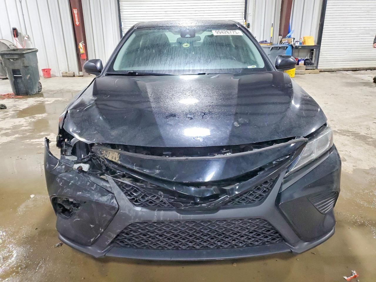 2020 Toyota Camry Se - Image 5