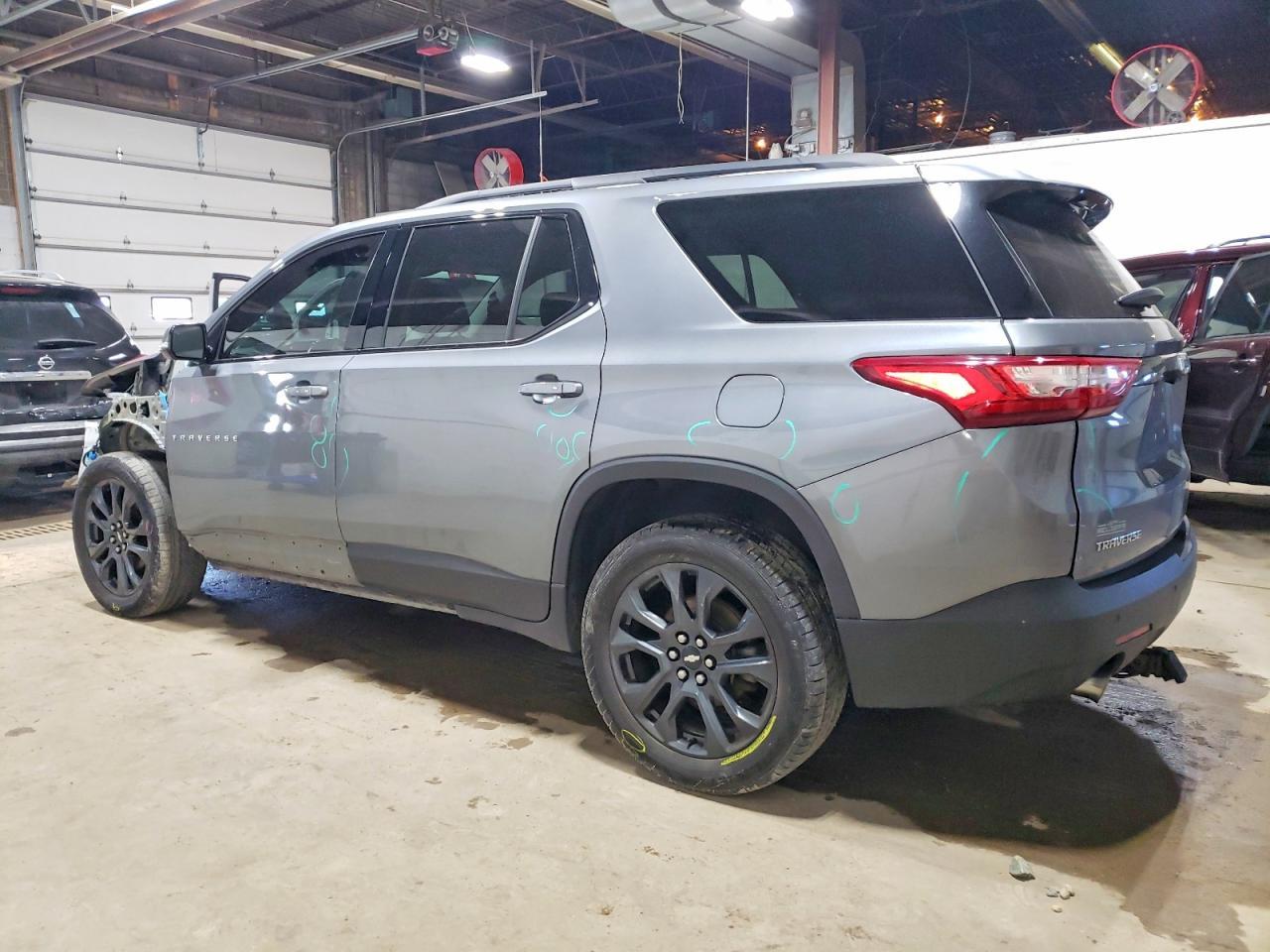 2019 Chevrolet Traverse Rs - Image 2