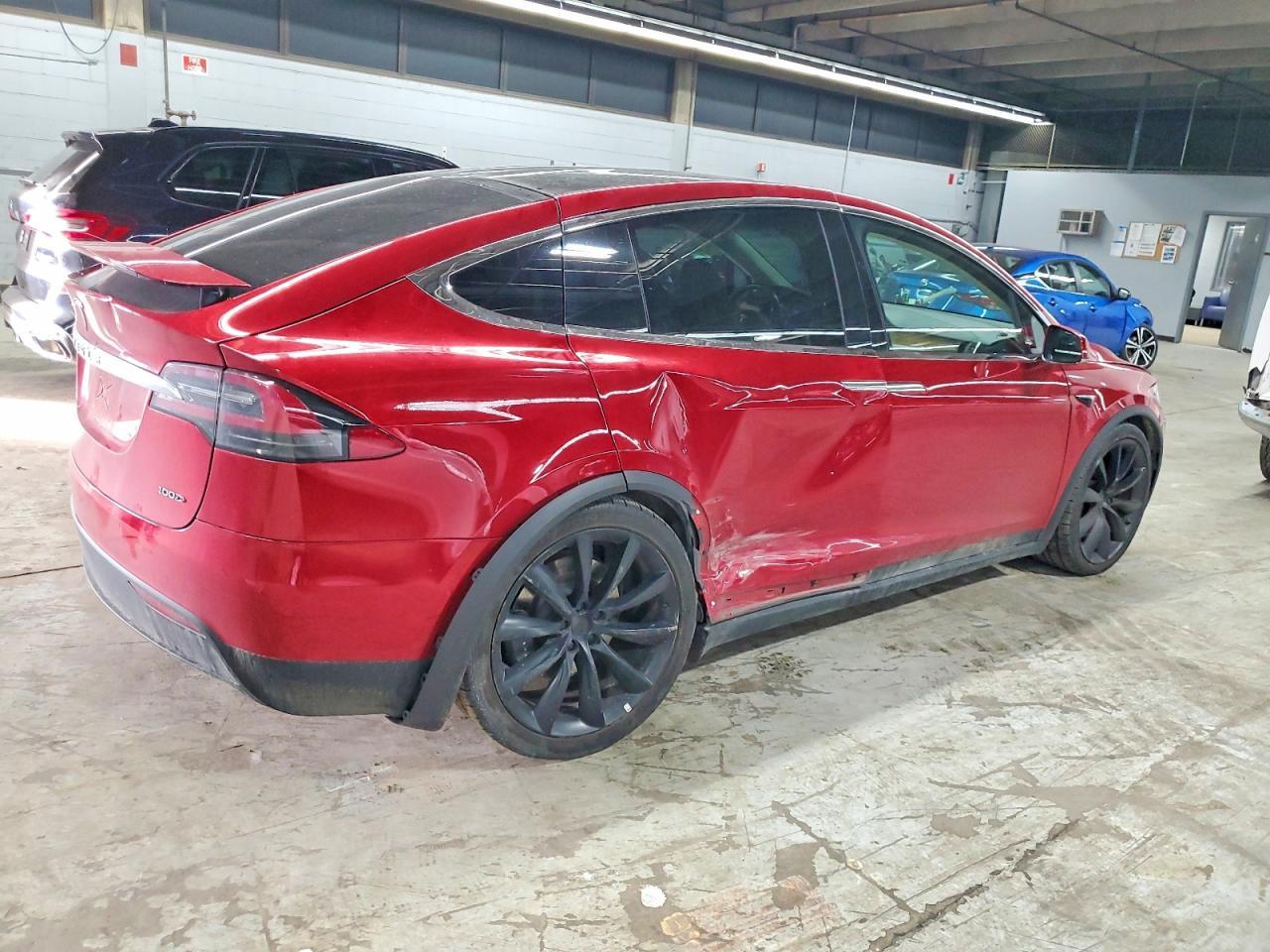 2018 Tesla Model X - Фото 3