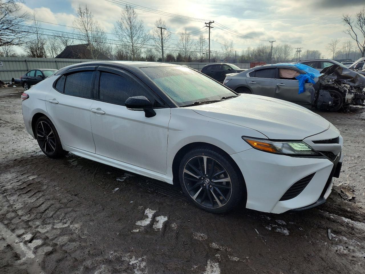 2019 Toyota Camry Xse - Image 4