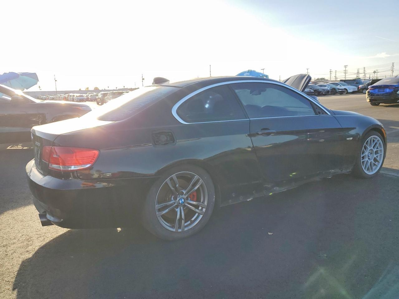 2009 BMW 335 I - Фото 3