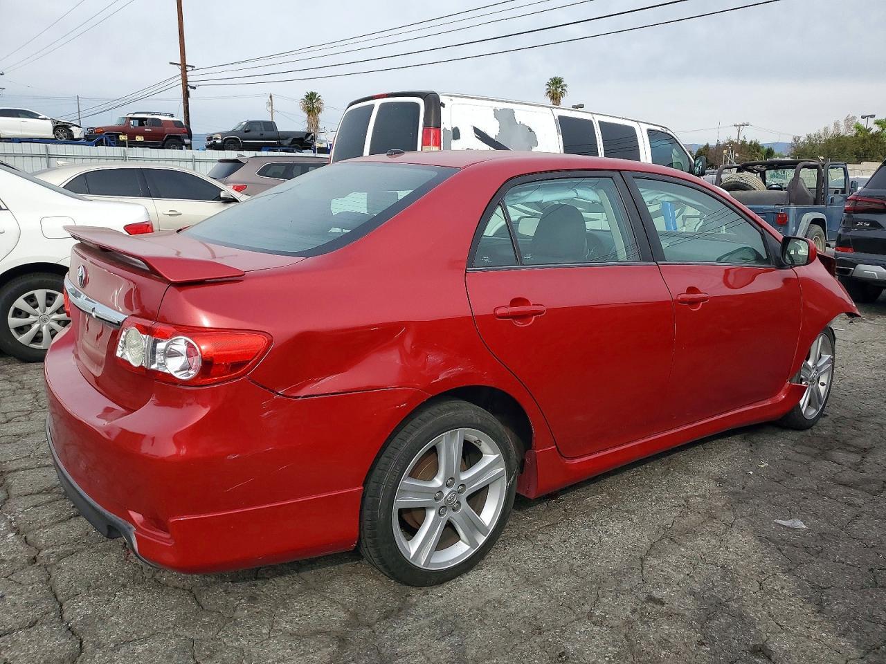 2013 Toyota Corolla S - Фото 3