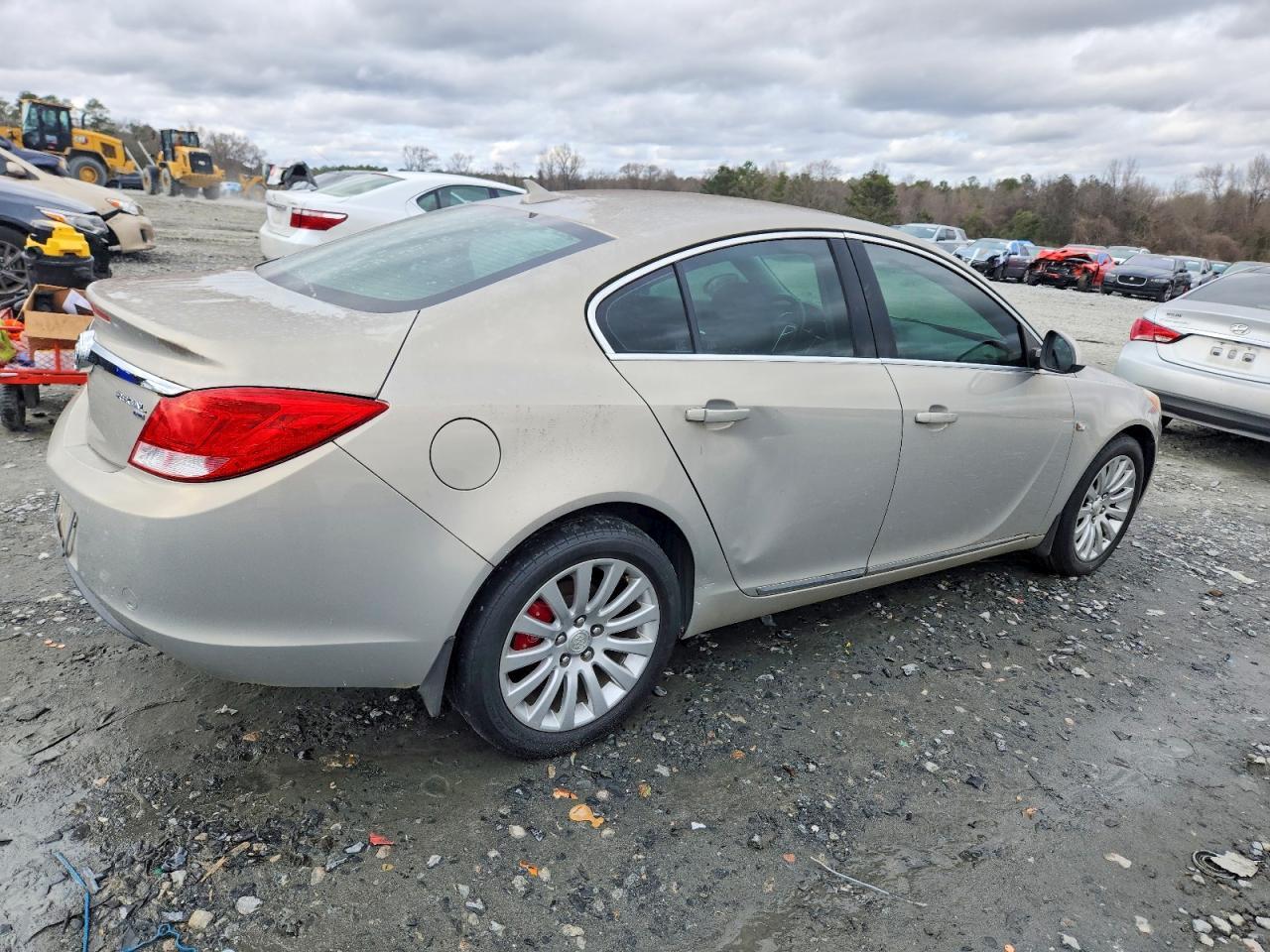 2011 Buick Regal Cxl - Image 3
