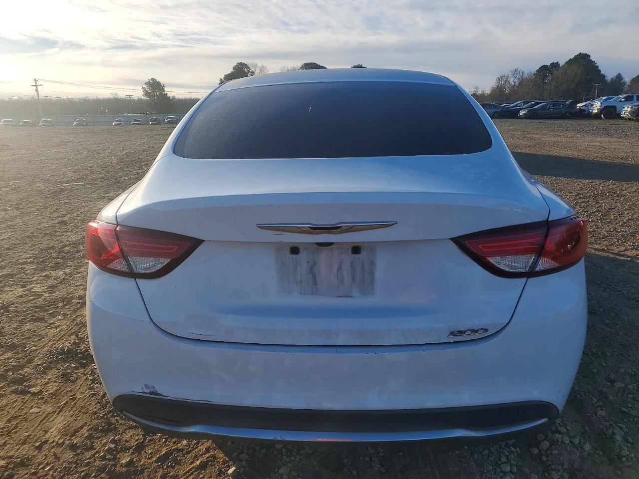 2015 Chrysler 200 - Фото 6
