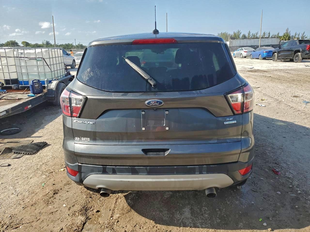 2017 Ford Escape Se - Image 6