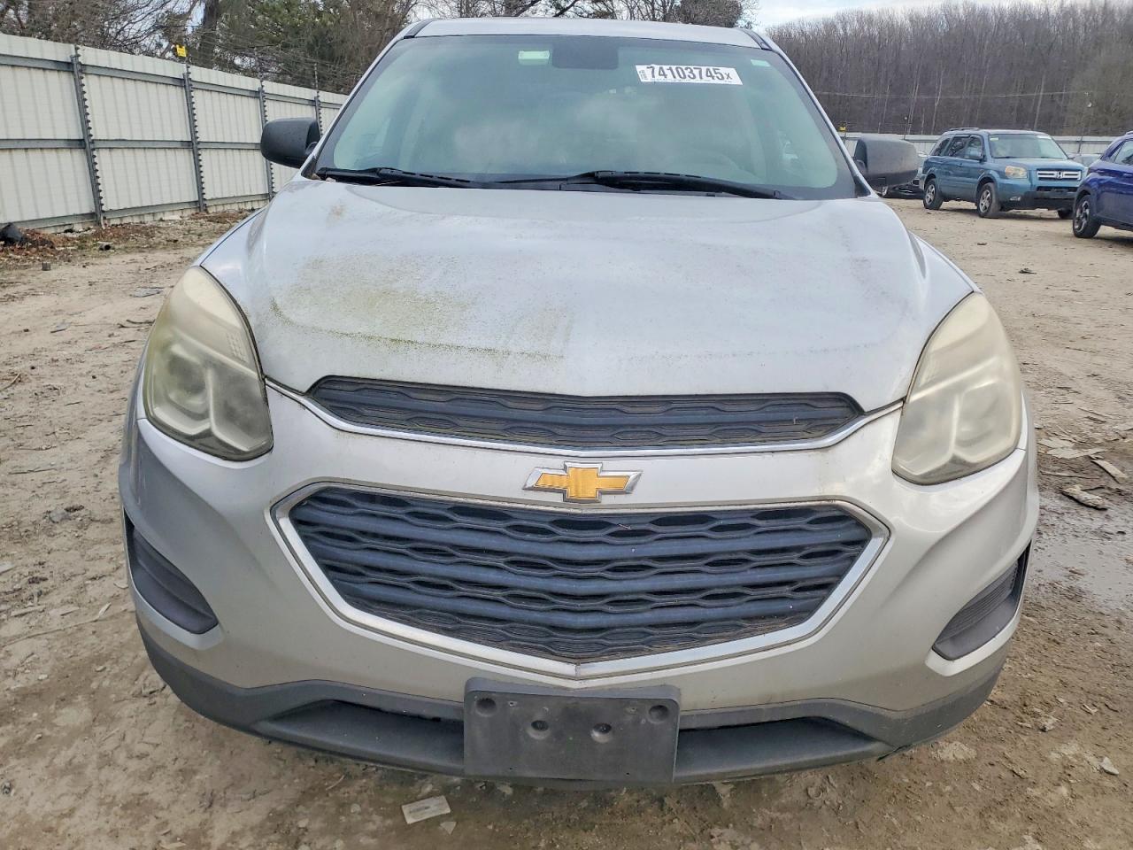 2016 Chevrolet Equinox Ls - Image 5