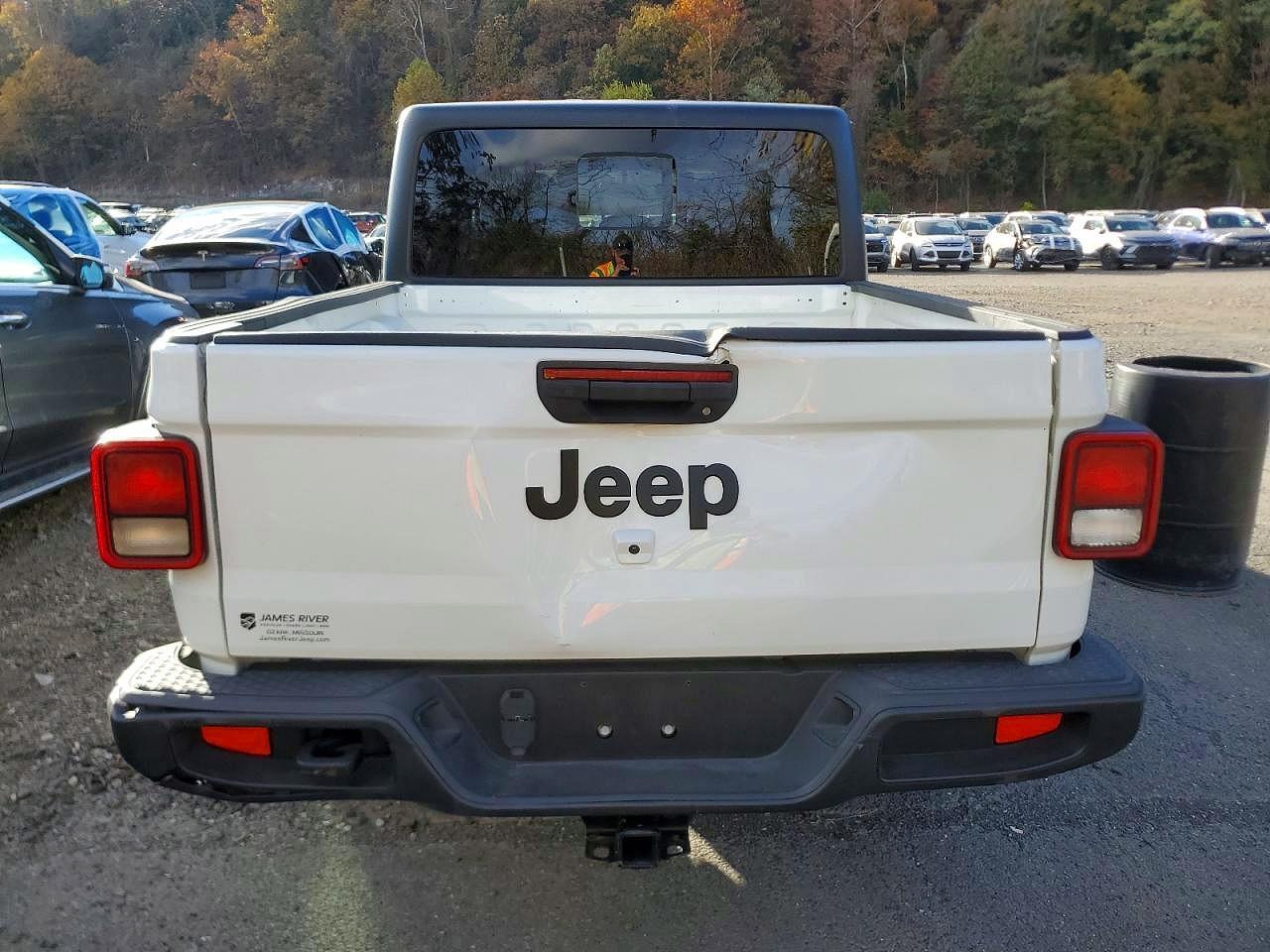 2022 Jeep Gladiator Sport - Фото 6