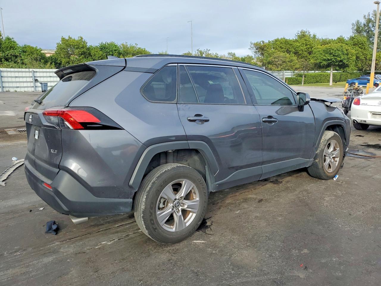 2023 Toyota Rav4 Xle - Фото 3