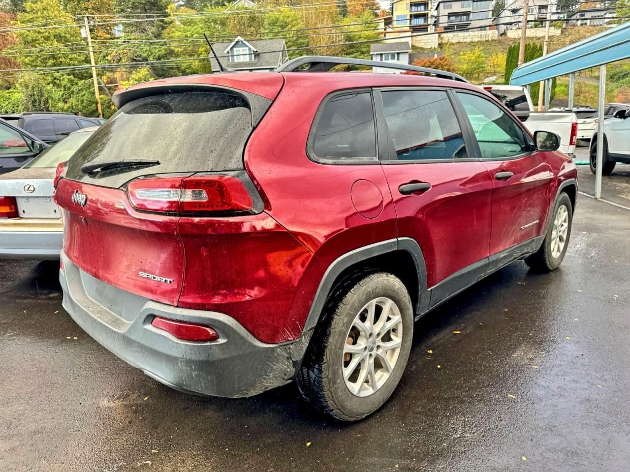 2017 Jeep Cherokee Sport - Image 4