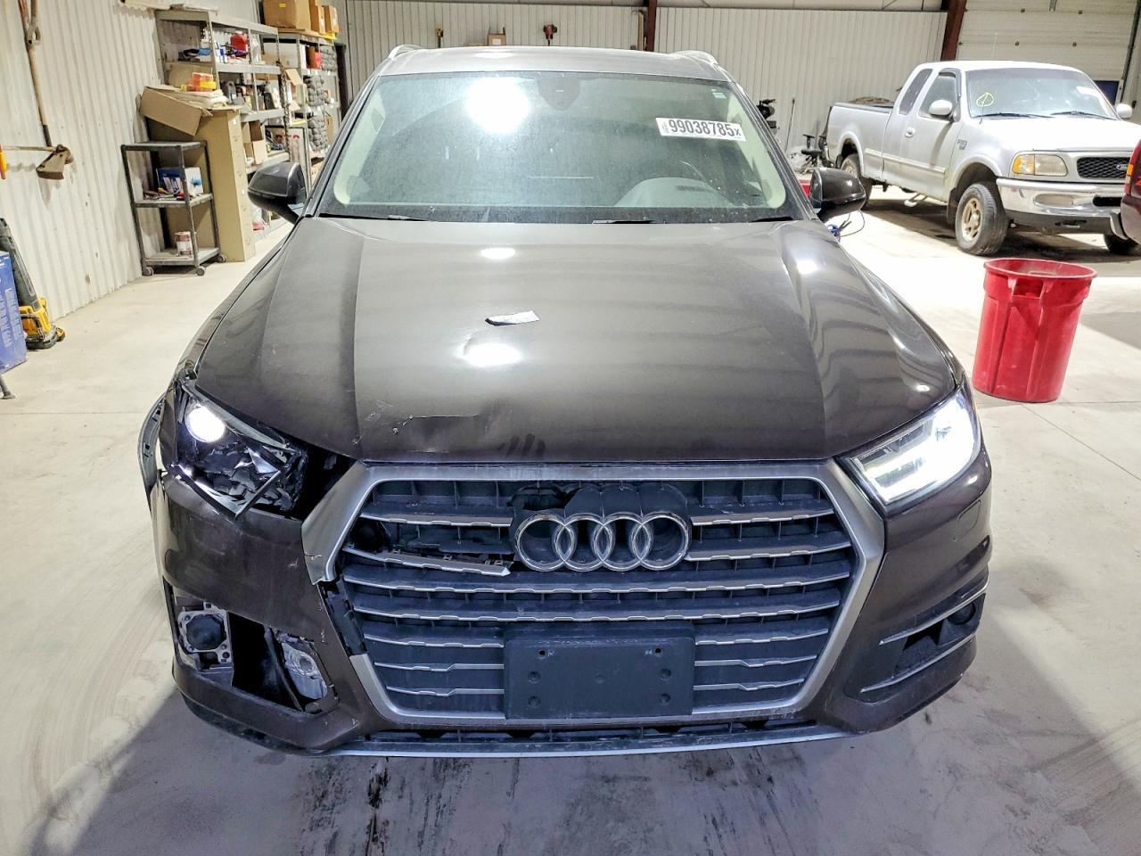 2017 Audi Q7 Premium Plus - Image 5