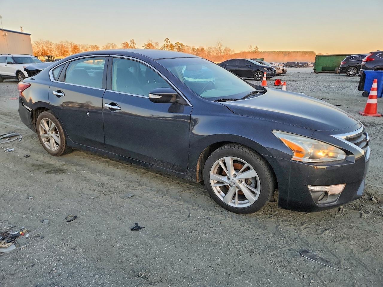 2013 Nissan Altima 2.5 - Фото 4