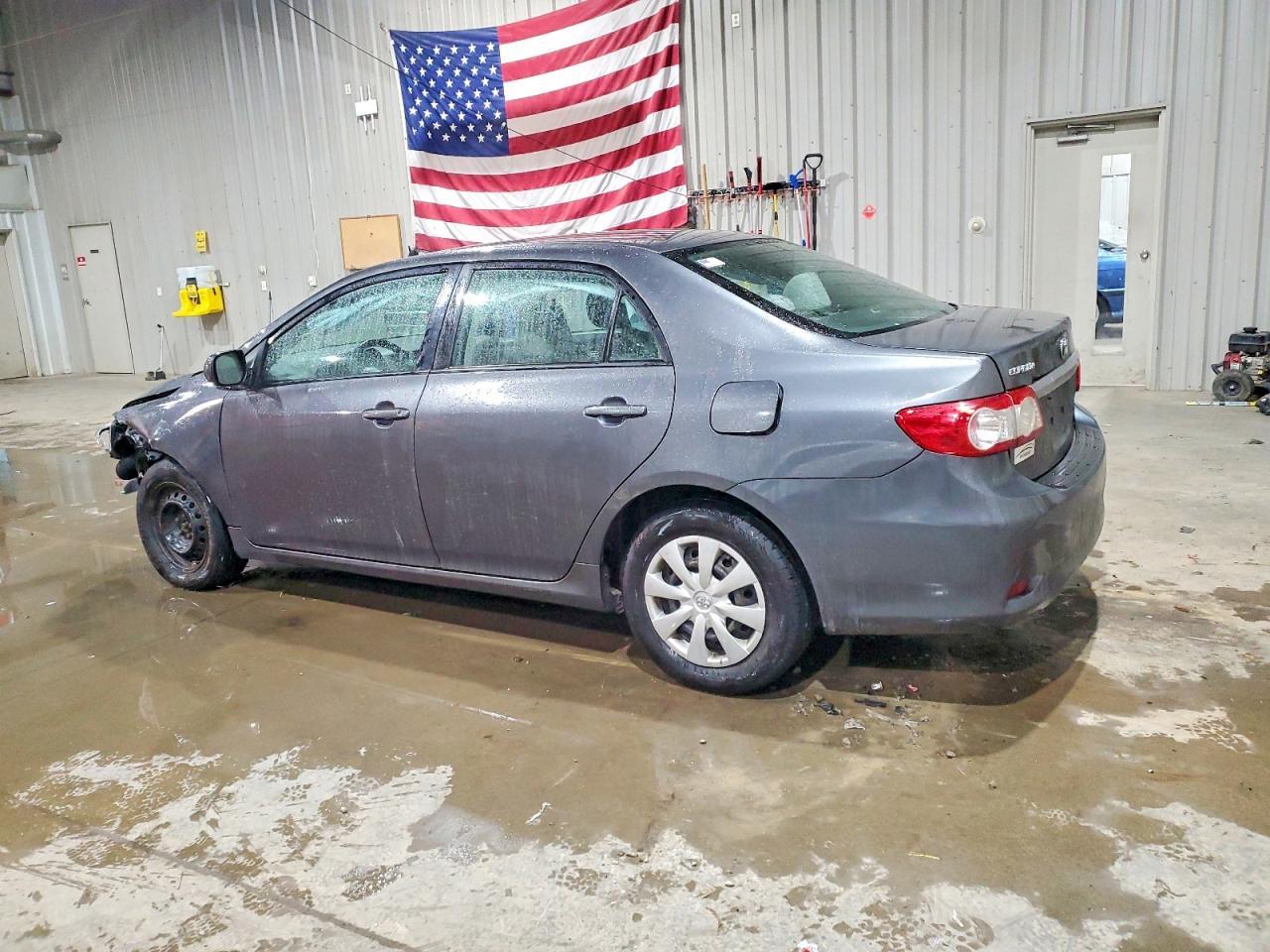 2011 Toyota Corolla Base - Фото 2