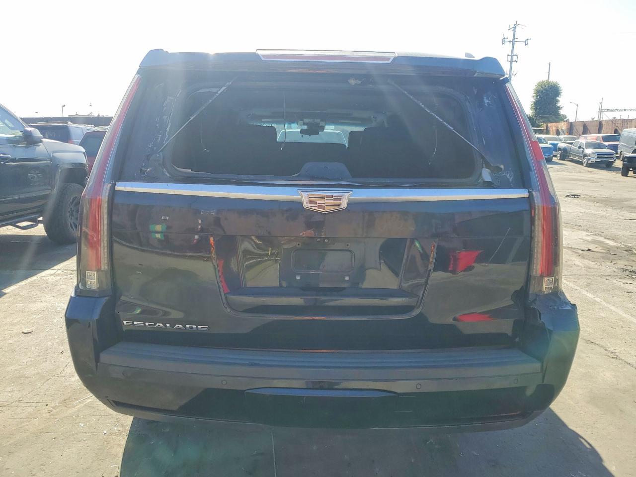 2017 Cadillac Escalade Esv Luxury - Фото 6