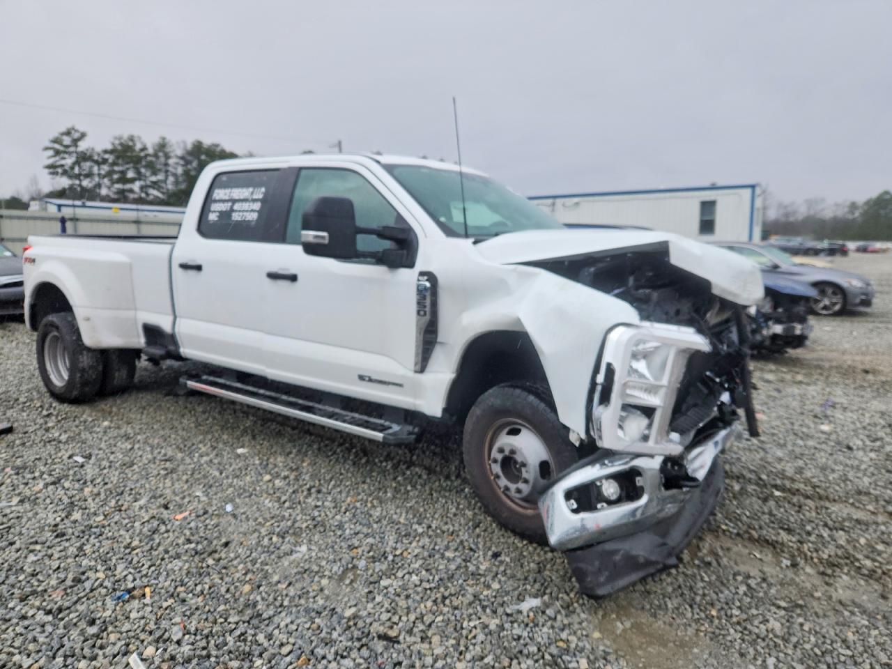 2024 Ford F350 Super Duty - Фото 4