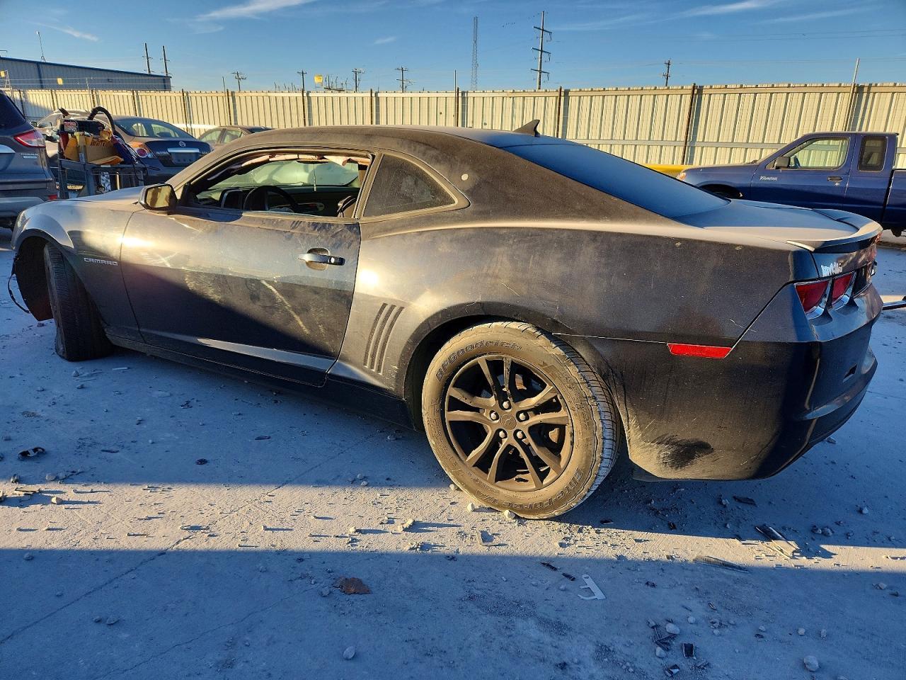 2013 Chevrolet Camaro Ls - Фото 2