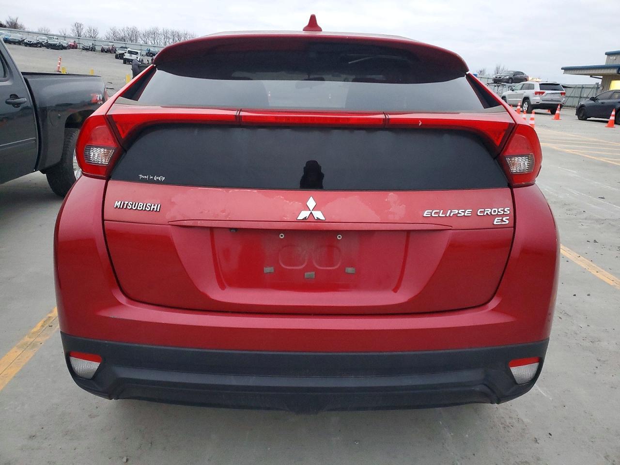 2018 Mitsubishi Eclipse Cross Es - Image 6