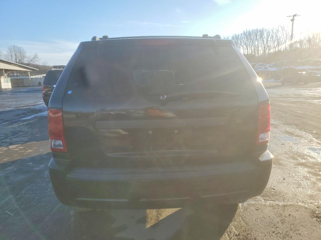 2008 Jeep Grand Cherokee Laredo - Image 6