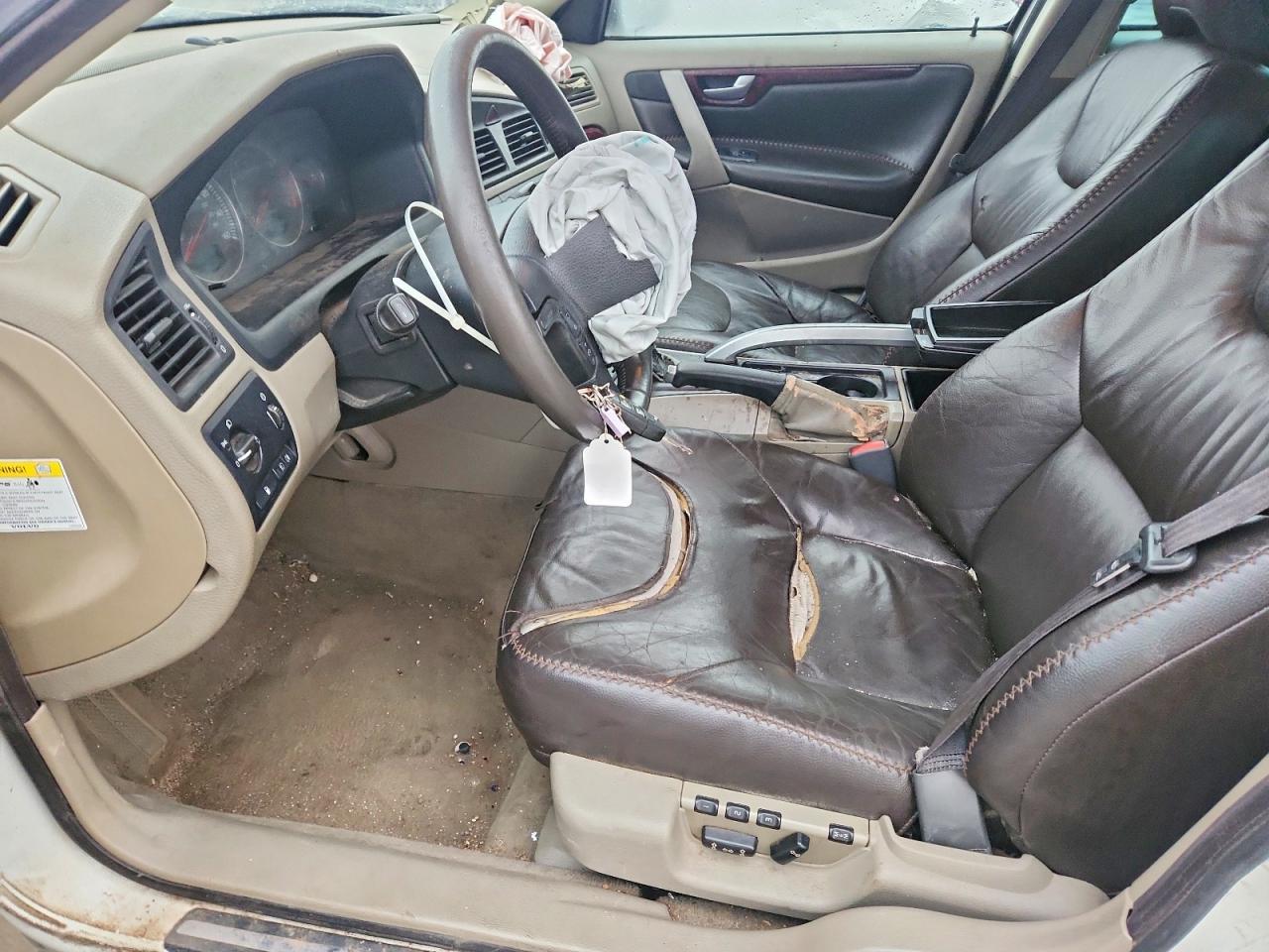 2004 Volvo Xc70 - Фото 7