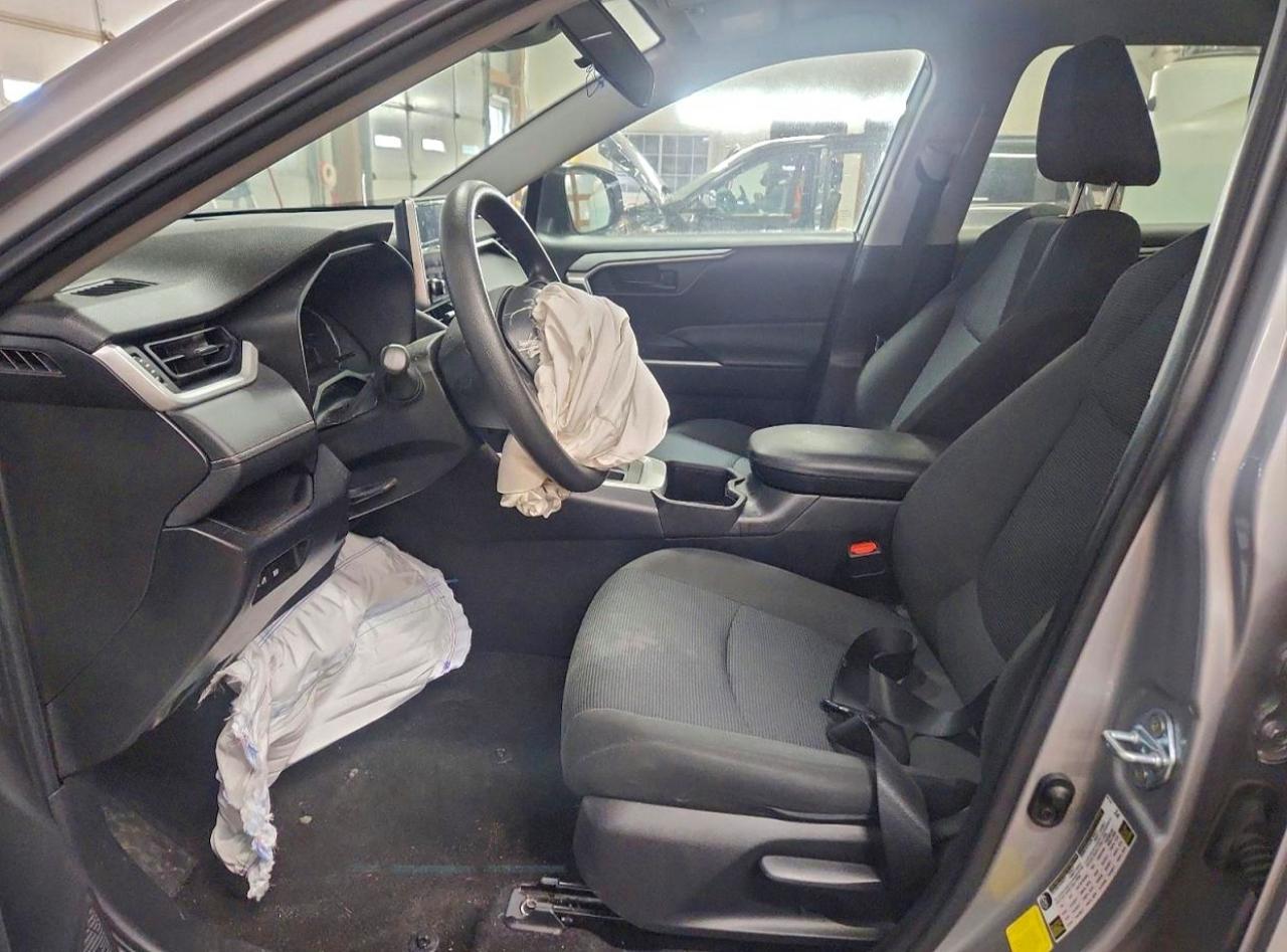 2023 Toyota Rav4 Le - Фото 7