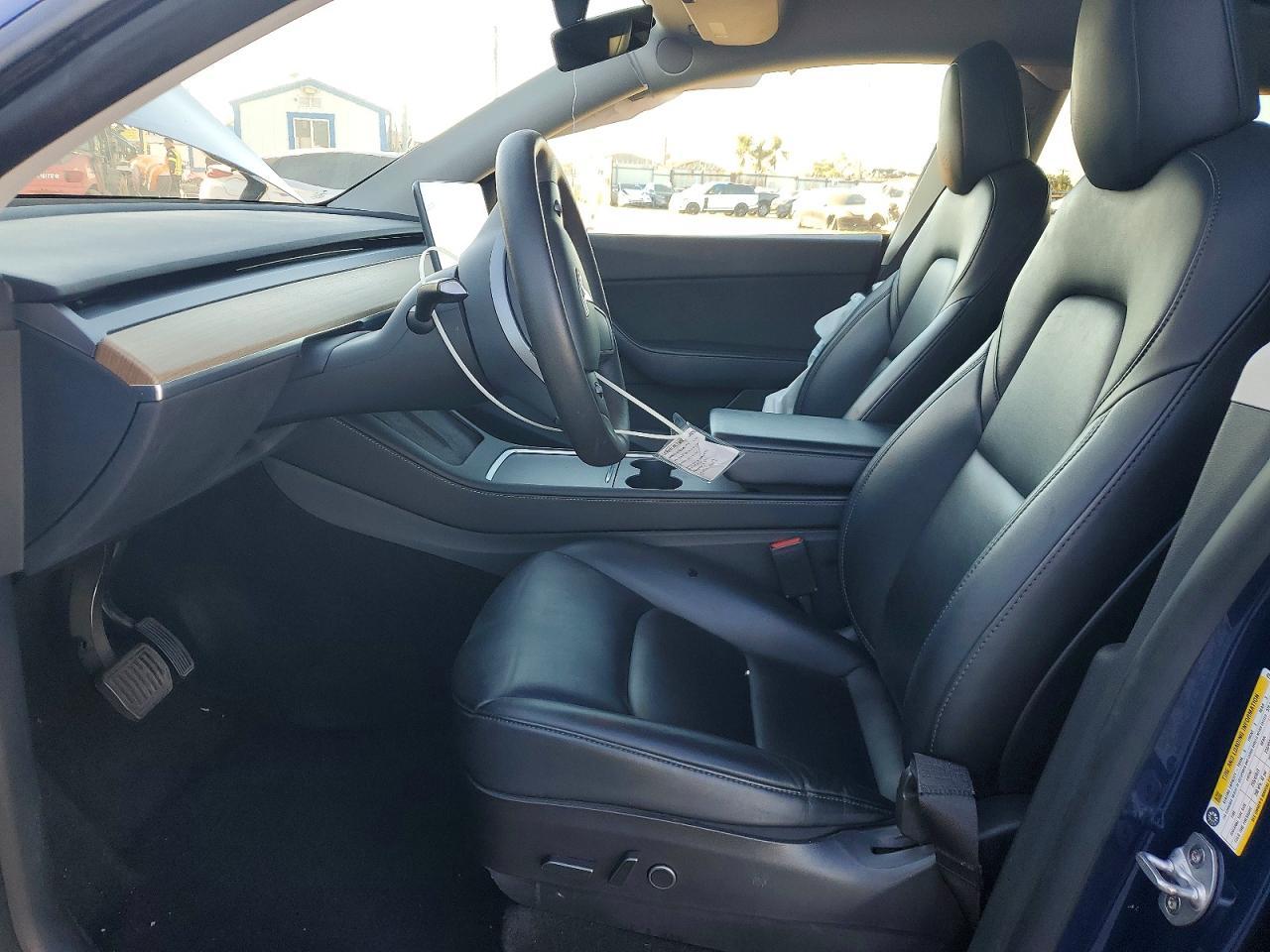 2022 Tesla Model Y - Фото 7