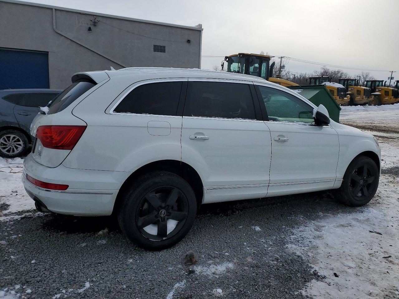 2014 Audi Q7 Premium Plus - Image 3