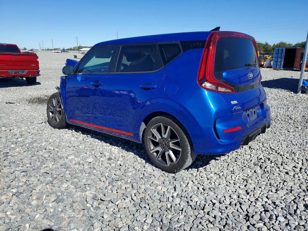2020 Kia Soul Gt-Line Turbo - Image 2