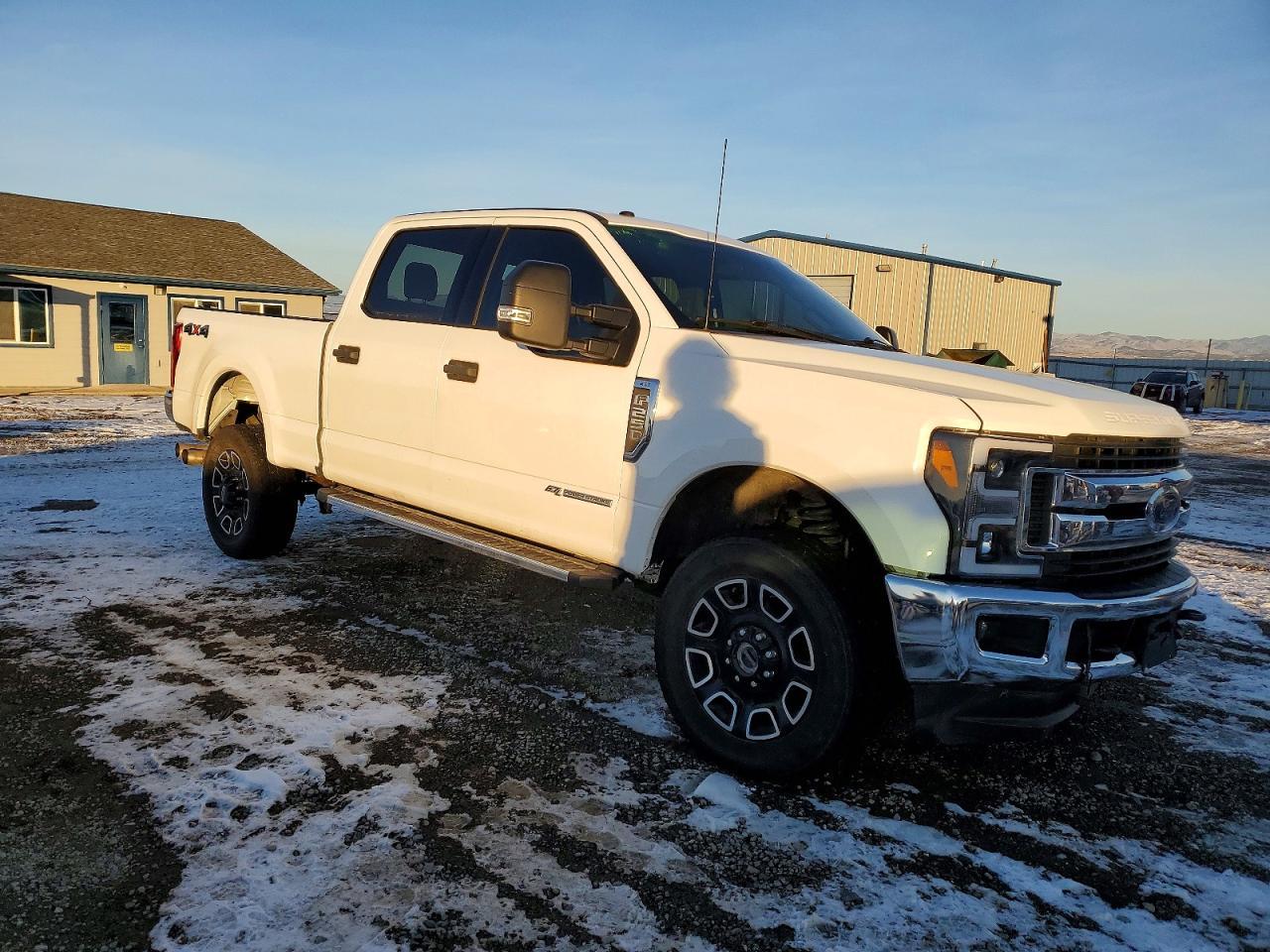 2018 Ford F250 Super Duty - Фото 4