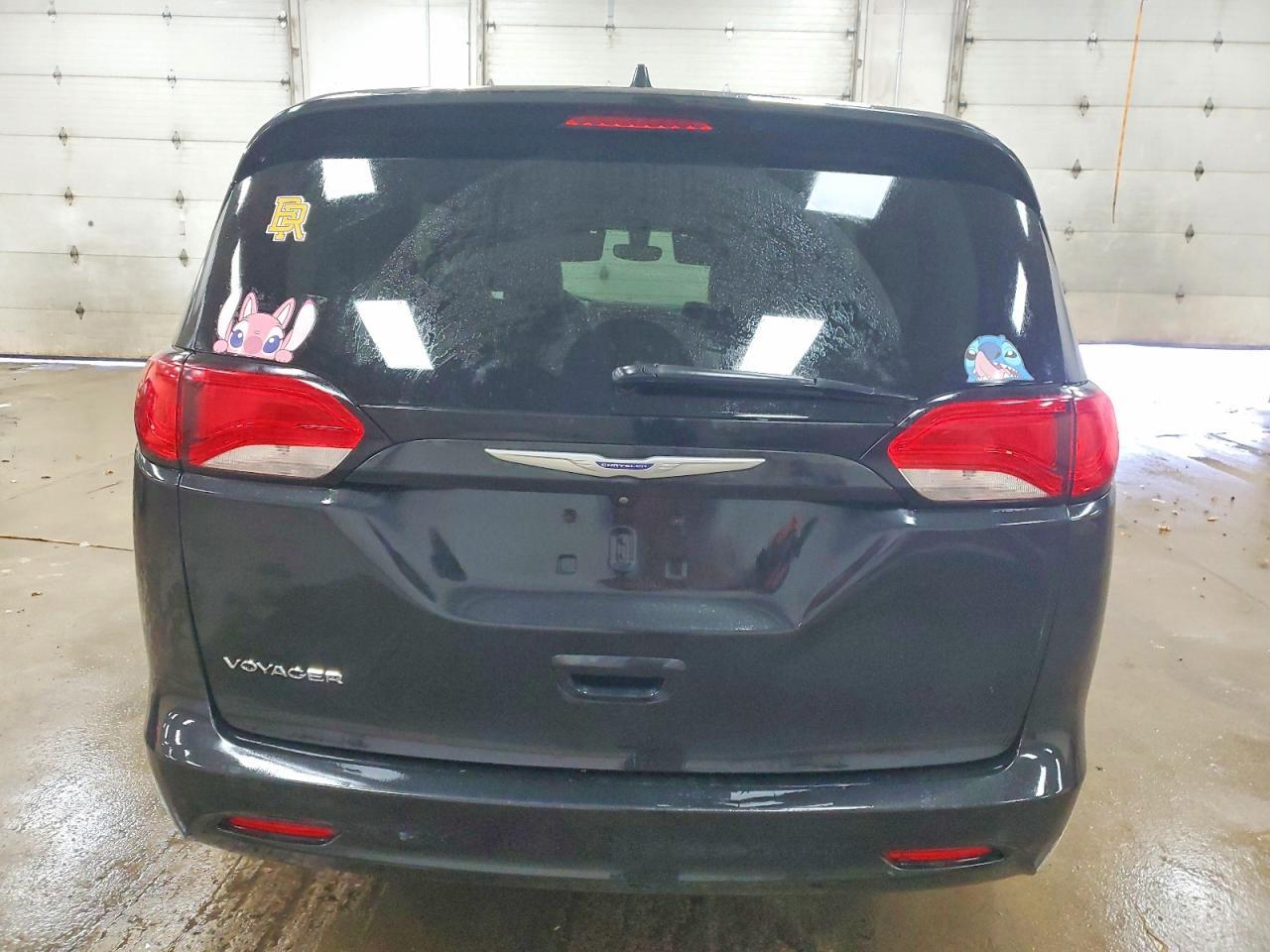2020 Chrysler Voyager Lxi - Image 6