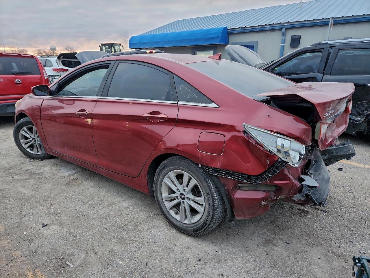 2012 Hyundai Sonata Gls - Image 2