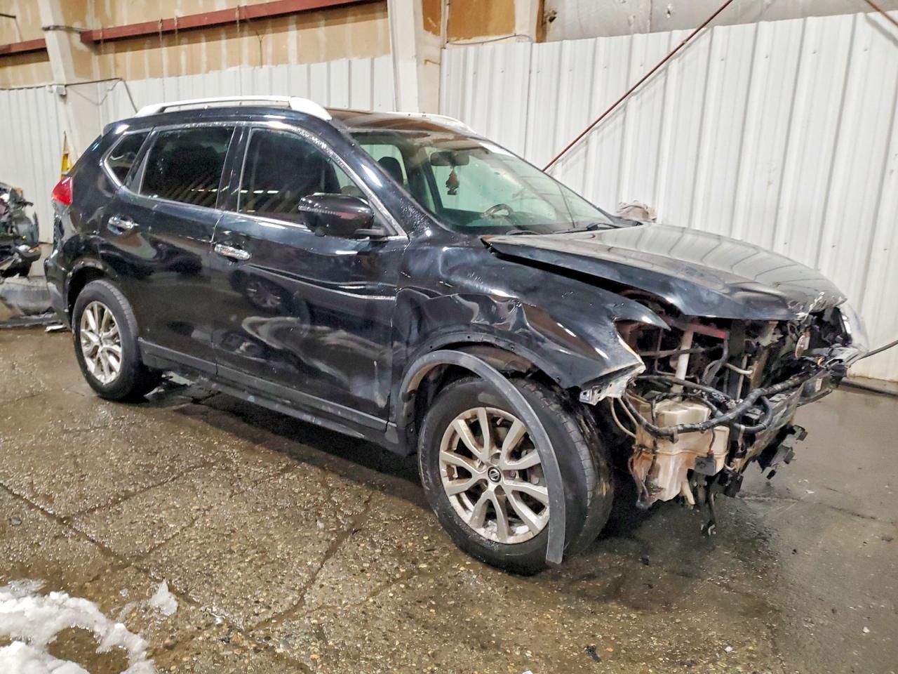 2017 Nissan Rogue S - Фото 4