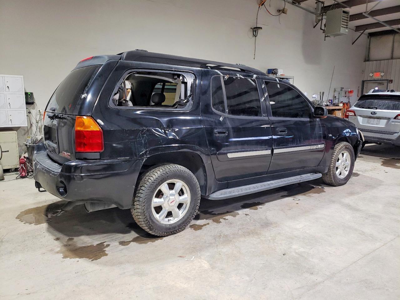 2005 GMC Envoy Xl - Image 3
