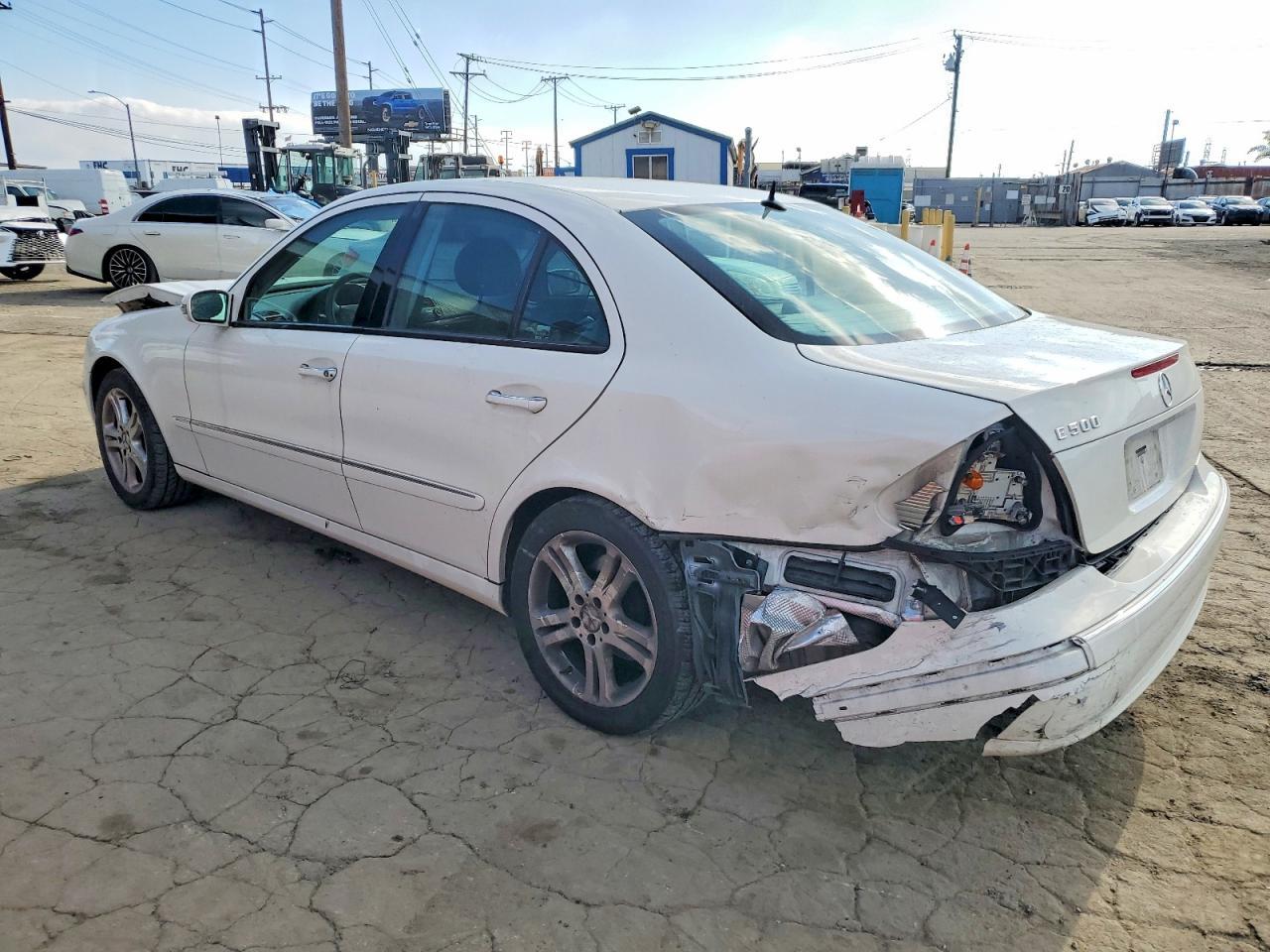 2004 Mercedes-Benz E 500 - Фото 2