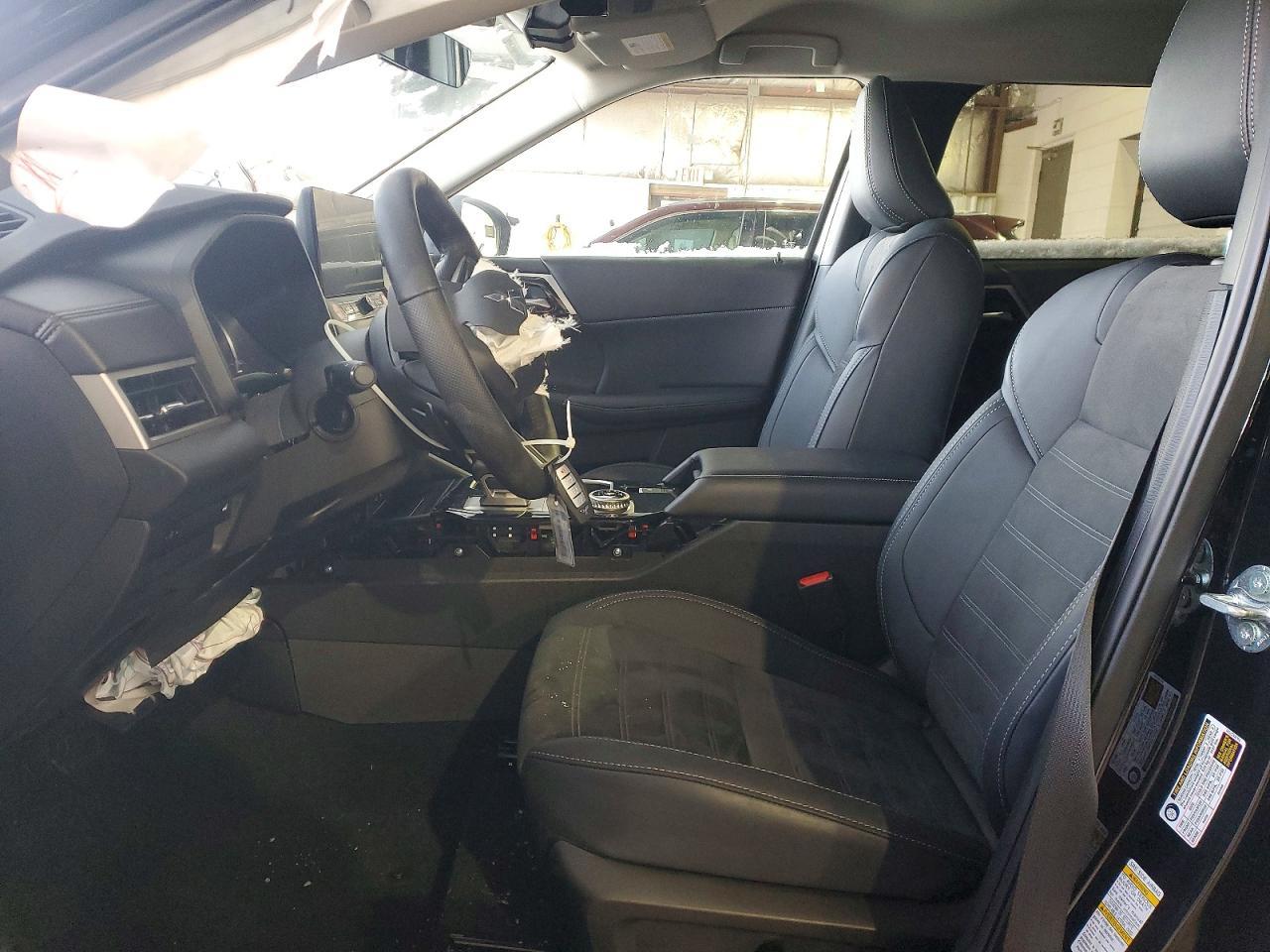 2025 Mitsubishi Outlander Se - Image 7