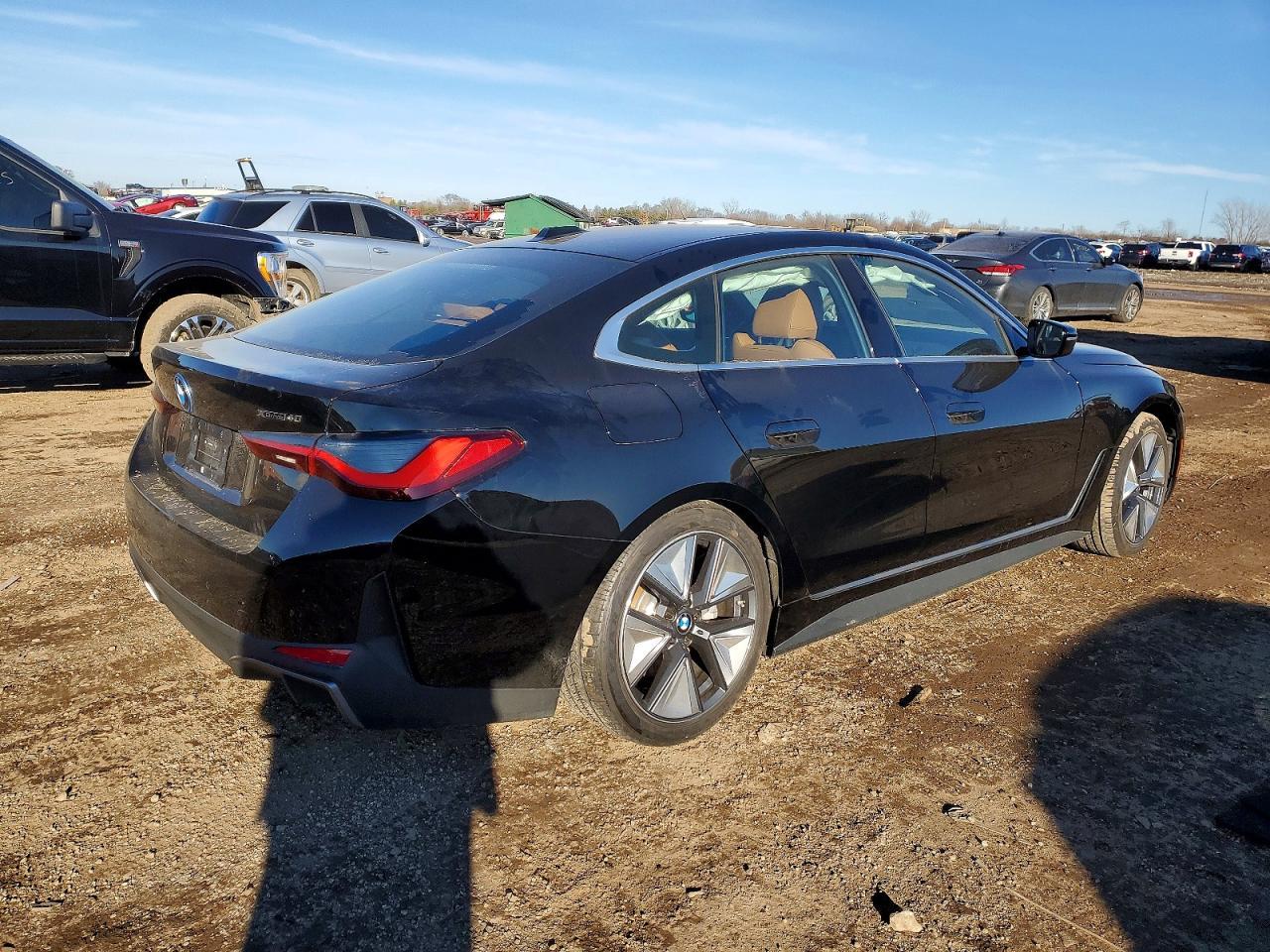 2025 BMW I4 xDrive 40 - Фото 3