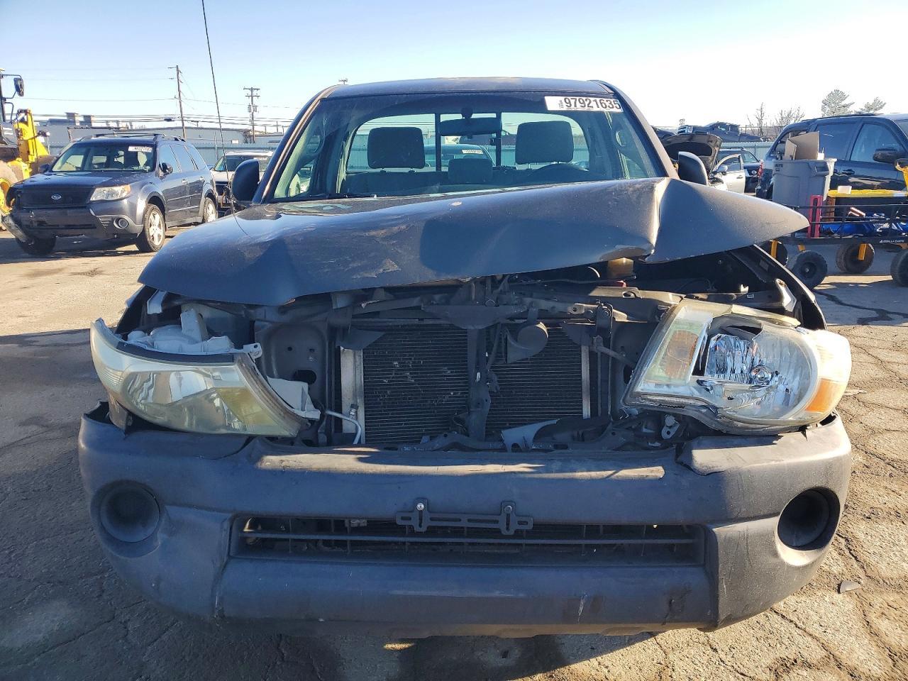 2009 Toyota Tacoma - Image 5