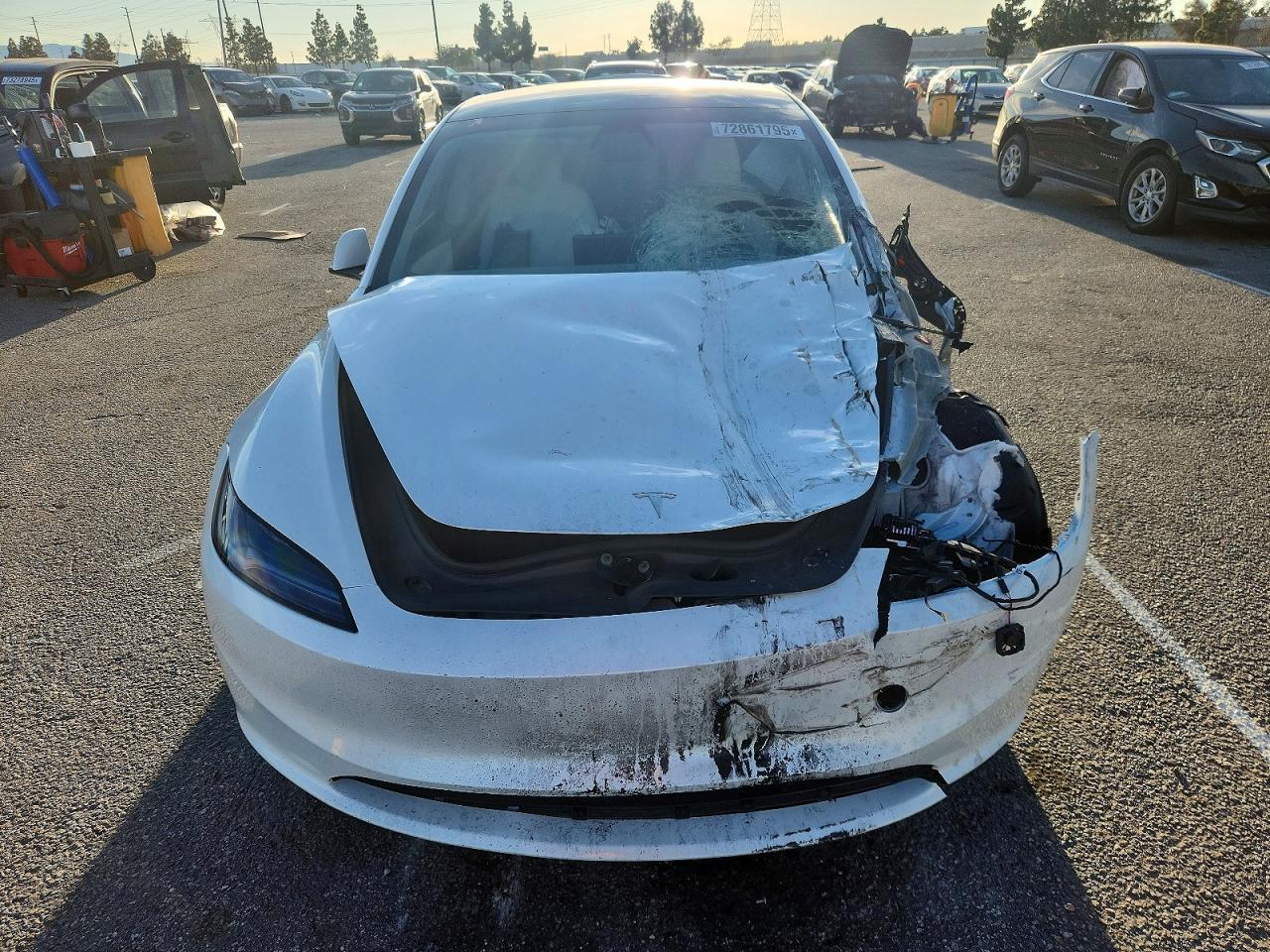 2024 Tesla Model 3 - Image 5