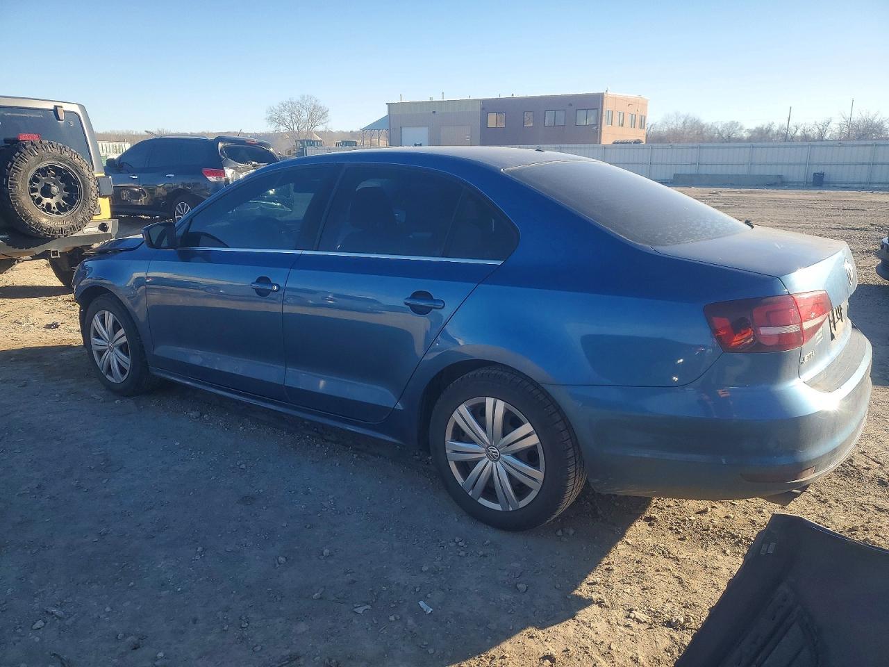 2017 Volkswagen Jetta S - Фото 2