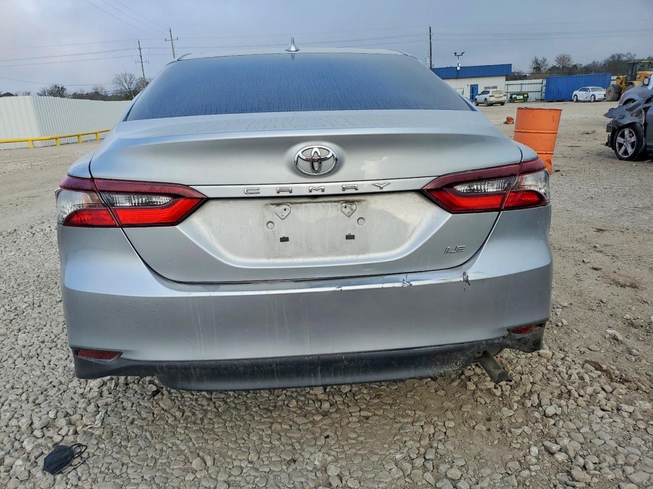 2024 Toyota Camry Le - Фото 6