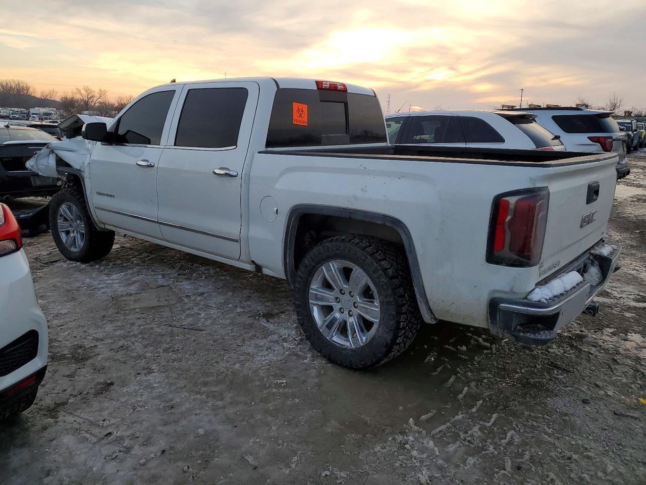 2016 GMC Sierra K1500 Slt - Image 2