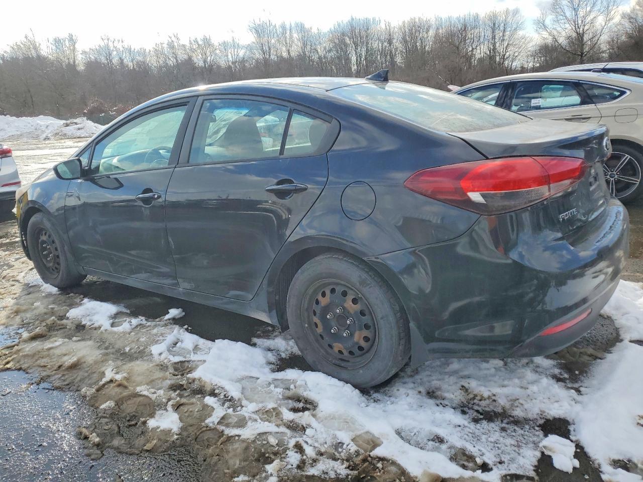 2017 Kia Forte Lx - Фото 2