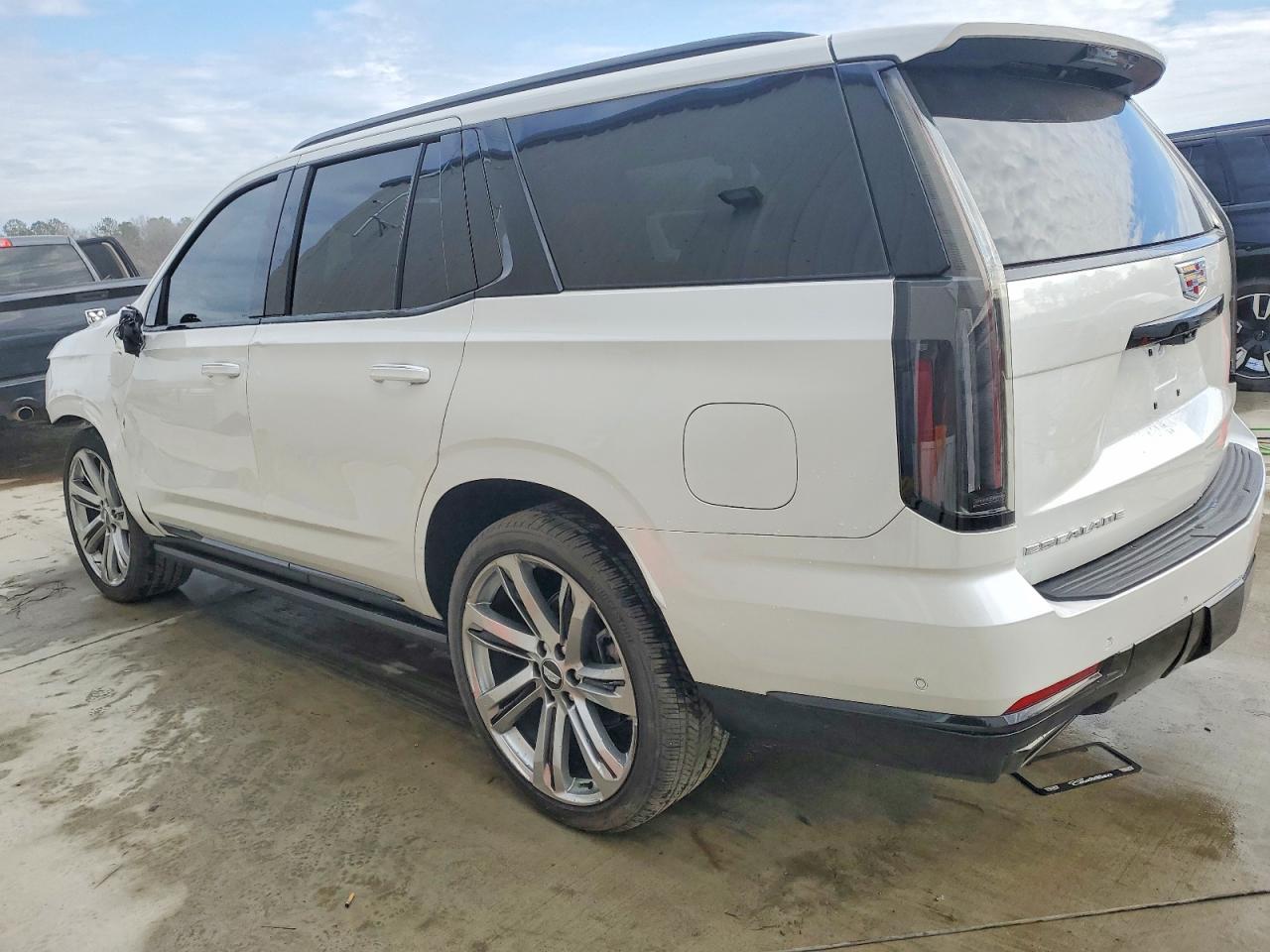 2025 Cadillac Escalade Sport Platinum - Фото 2