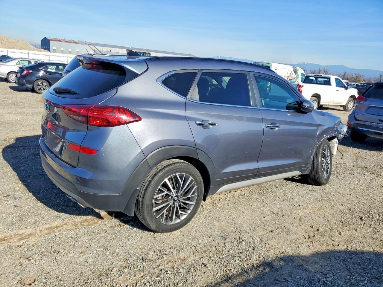 2021 Hyundai Tucson Ultimate - Фото 3