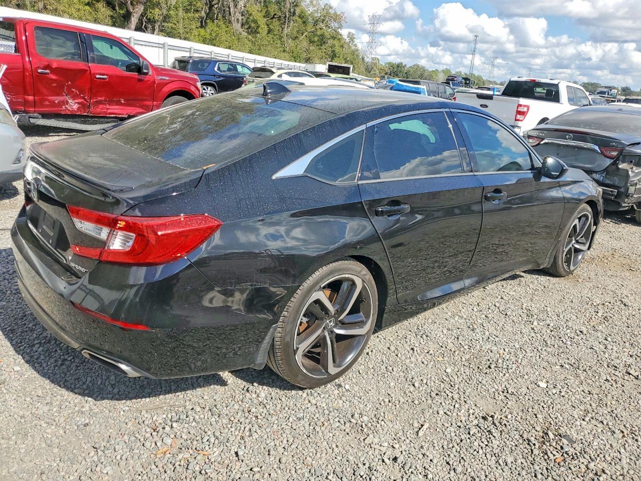 2020 Honda Accord Sport - Фото 3