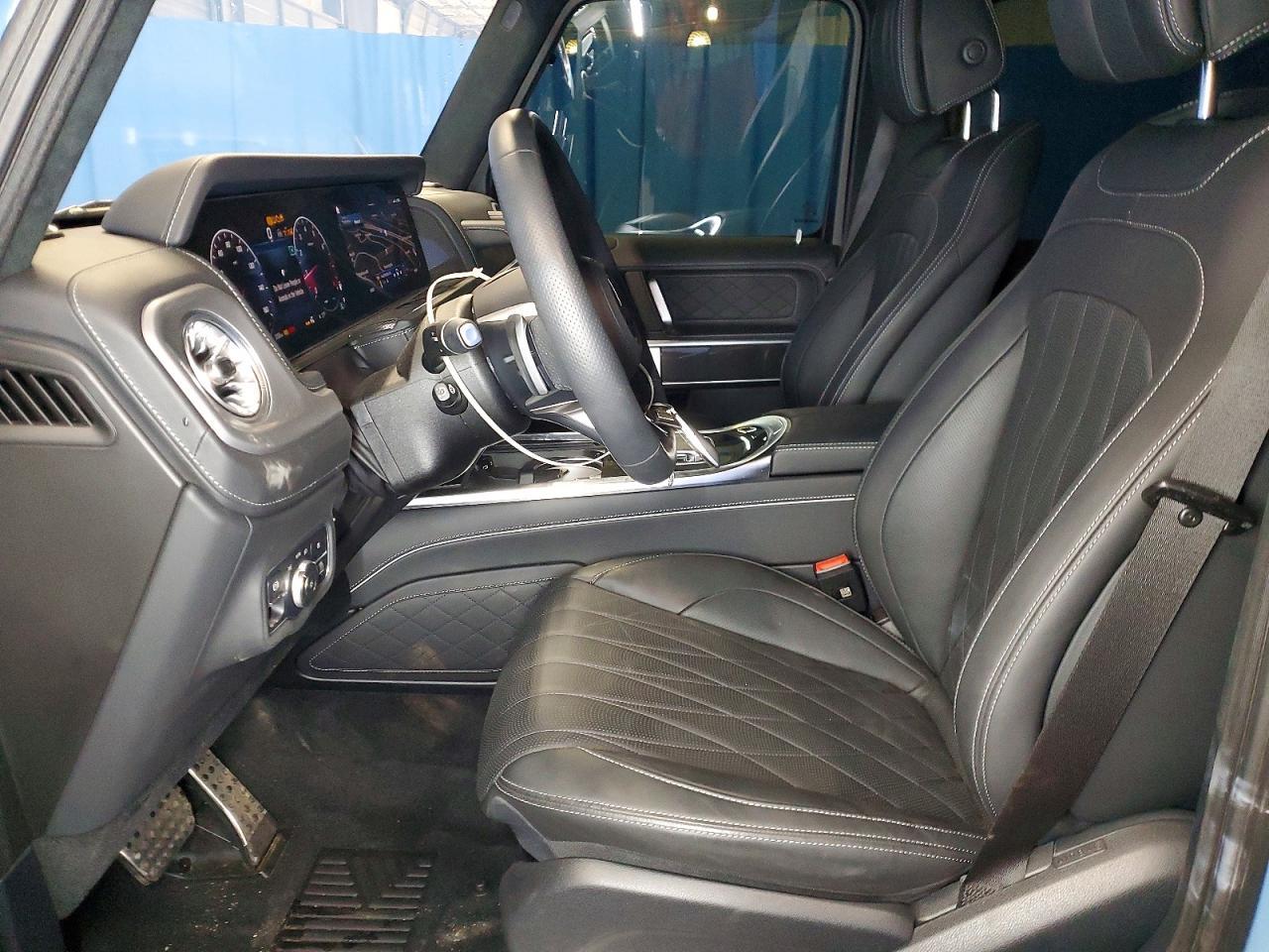 2025 Mercedes-Benz G 550 - Фото 7