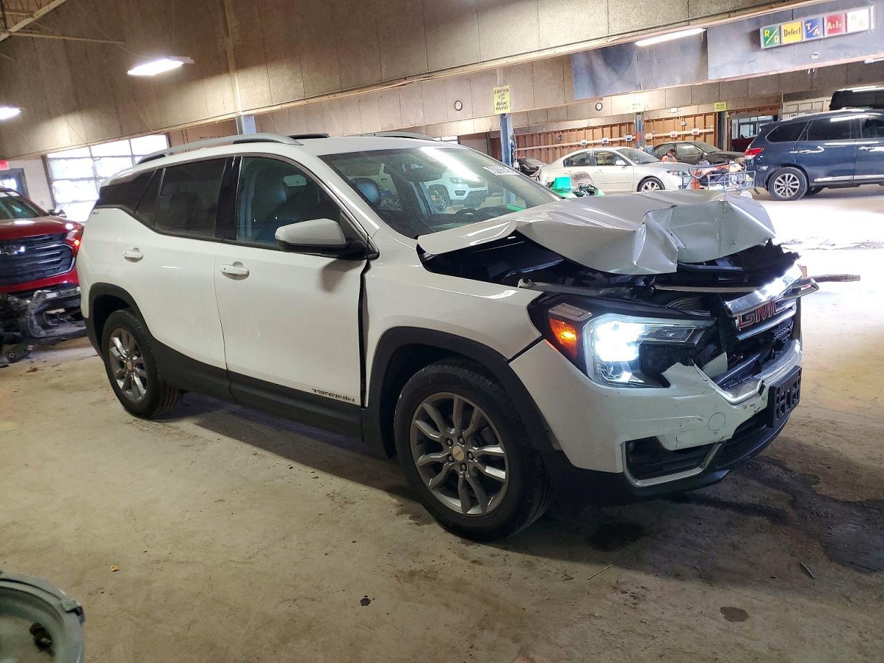 2022 GMC Terrain Slt - Фото 4