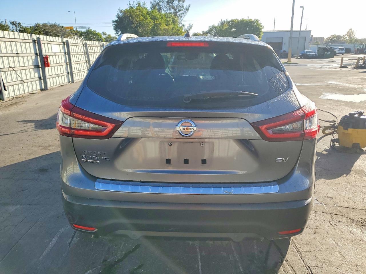 2020 Nissan Rogue Sport Sv - Image 6