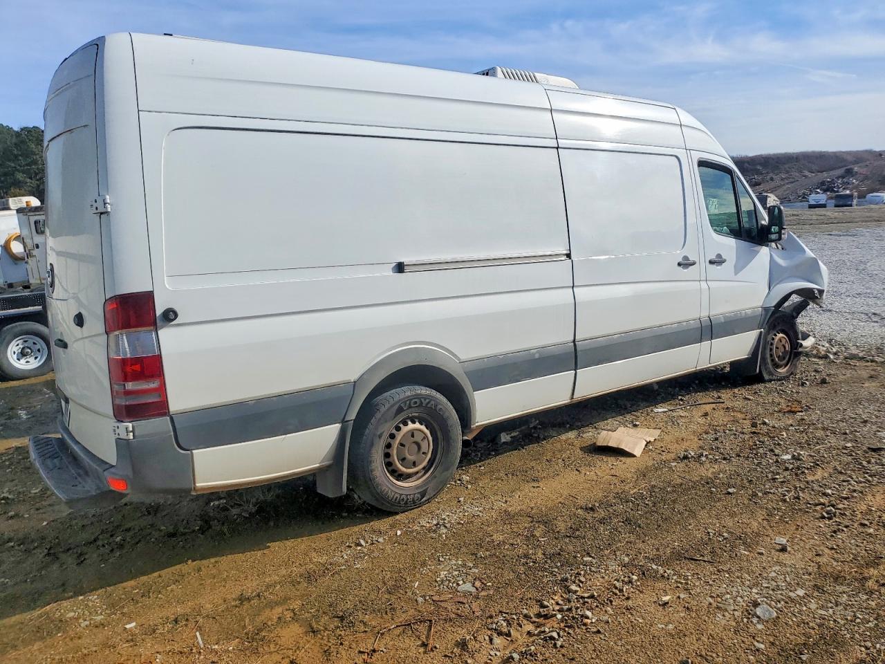 2008 Dodge Sprinter 2500 - Фото 3