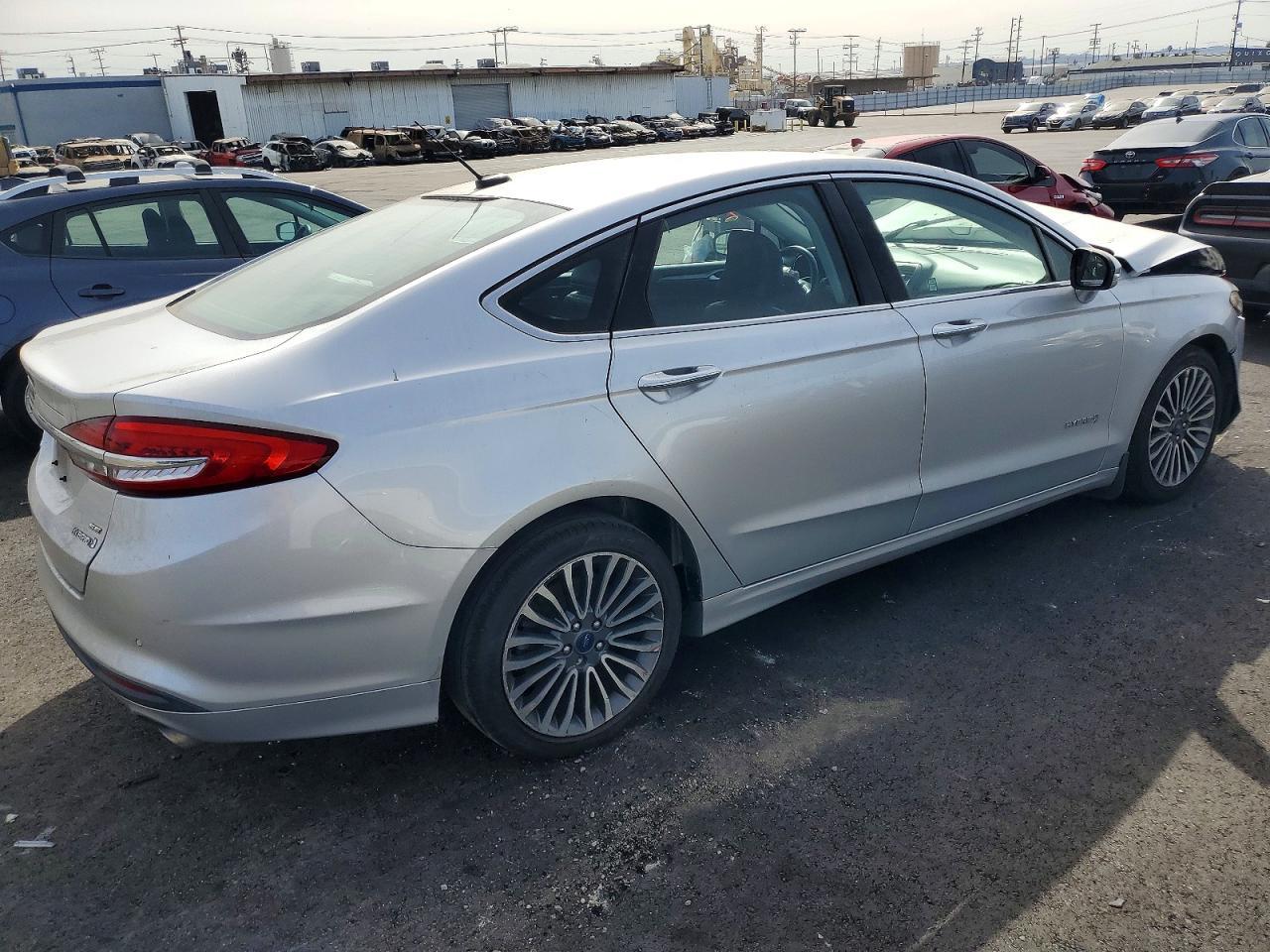2017 Ford Fusion Se Hybrid - Фото 3