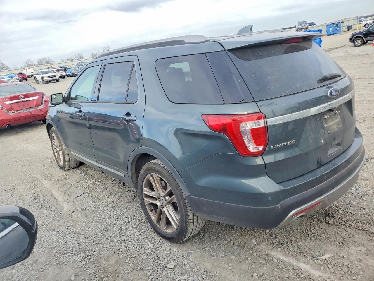 2016 Ford Explorer Xlt - Image 2